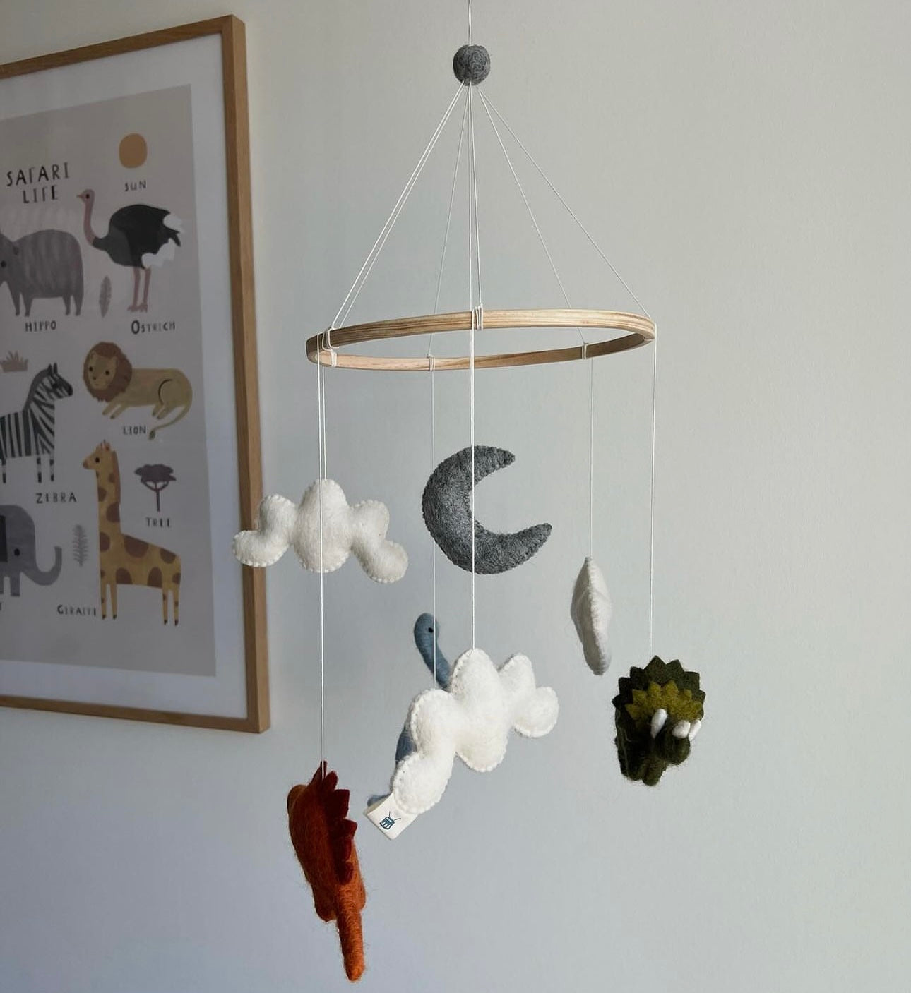 Gamcha Dinosaur baby mobile