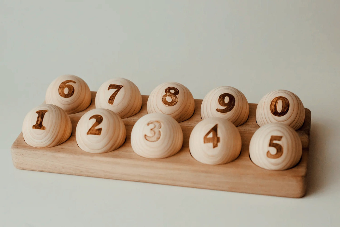 Qtoys Count Me Egg Stand