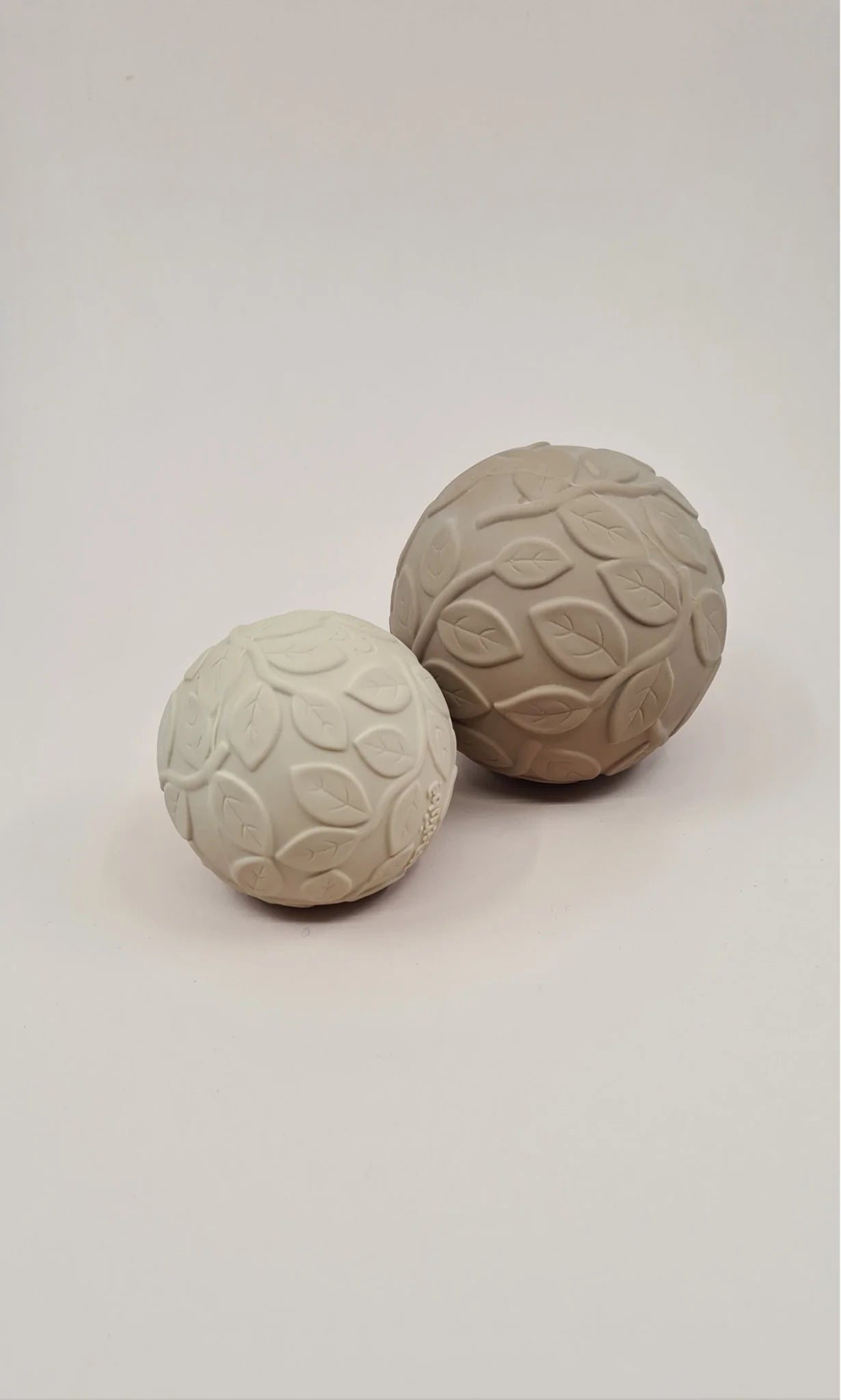 Natruba Leaf Sensory Ball set- Earth | 2-pack