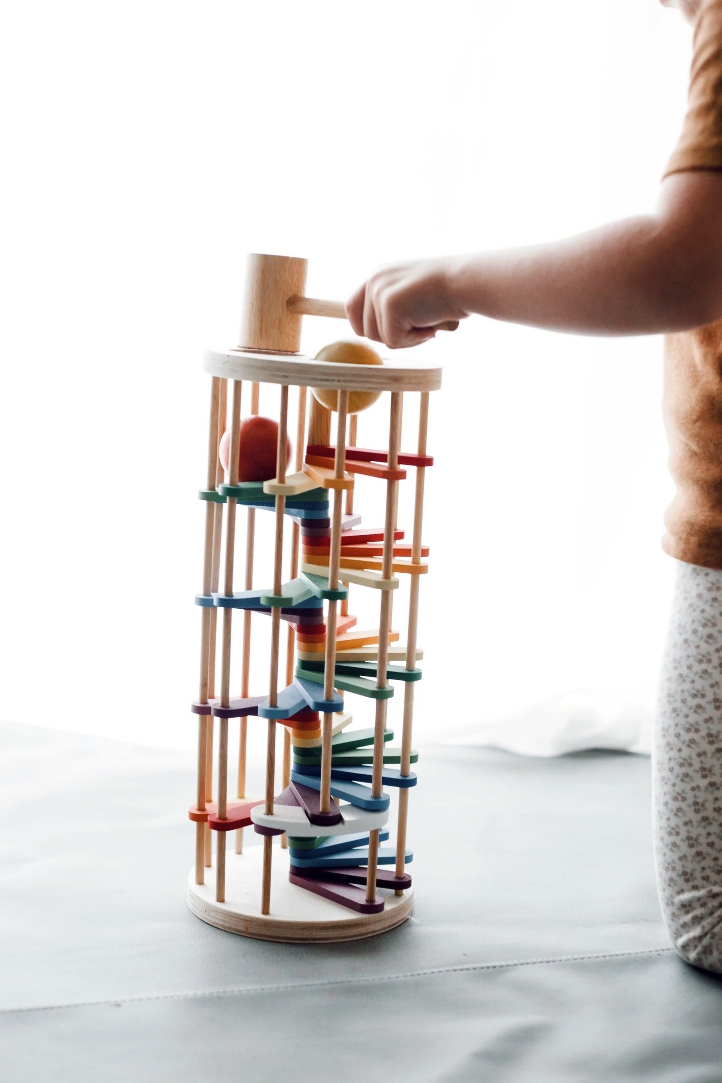 Qtoys Pound A Ball Tower