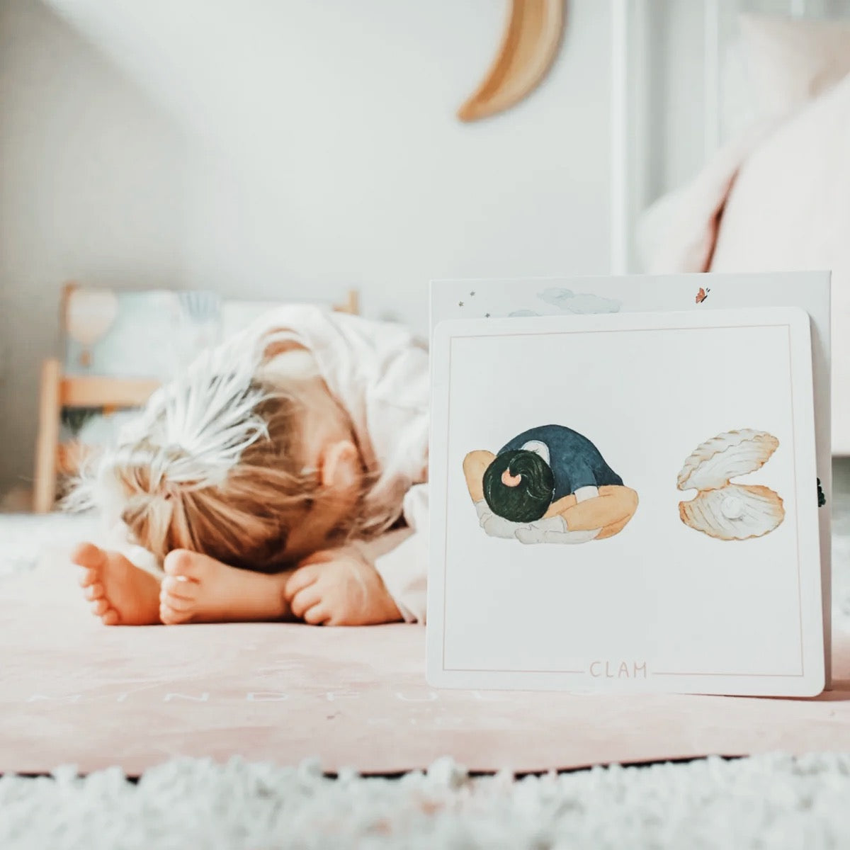 Mindful & Co Yoga Flash Cards