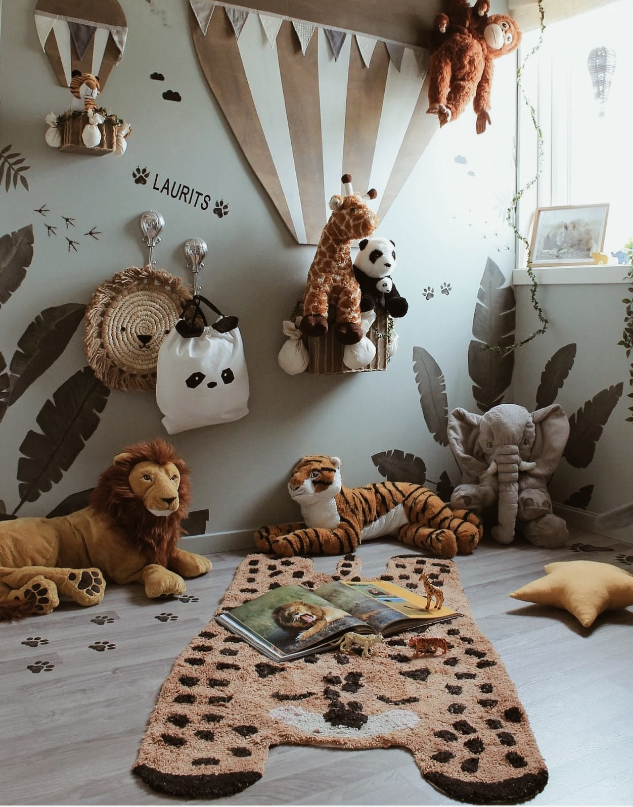Nattiot Hand Tufted Little Cheetah rug