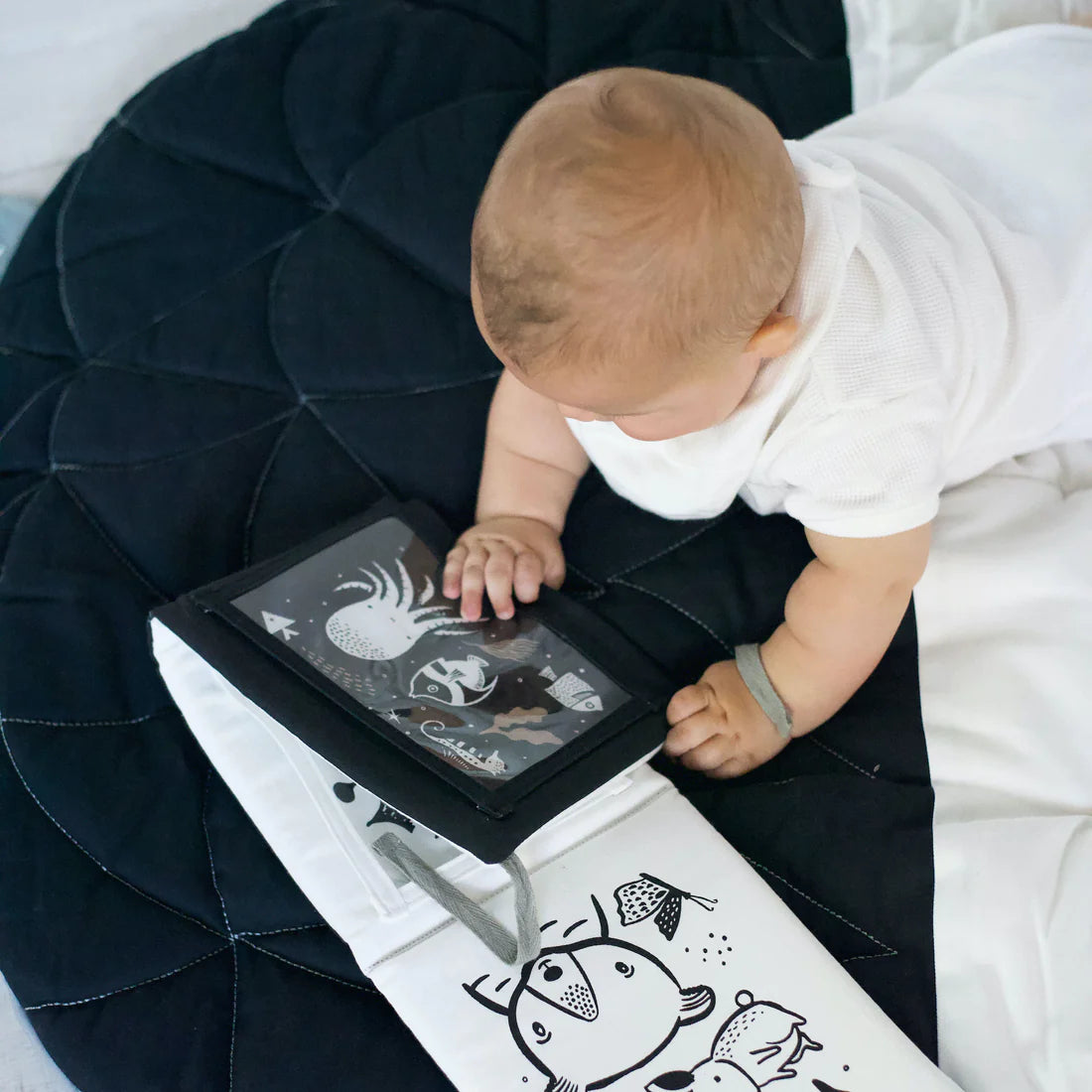 Wee Gallery Tummy Time