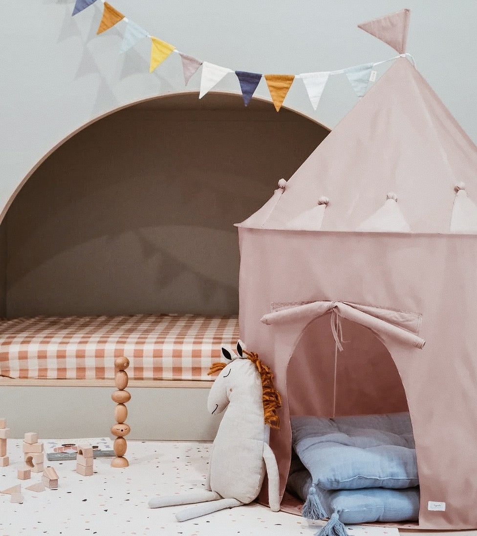 3 Sprouts recycled fabric play tent- Pink