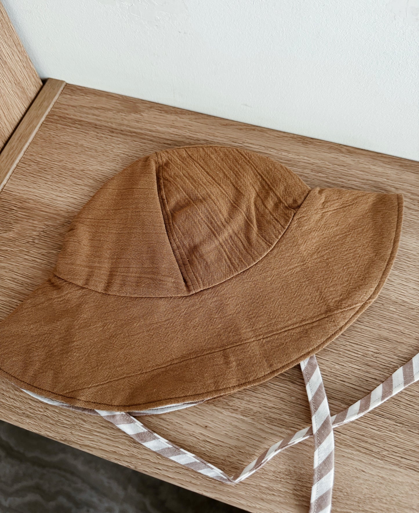 Exclusively hand sewn sunhat (Reversible) | Choco/Stripes