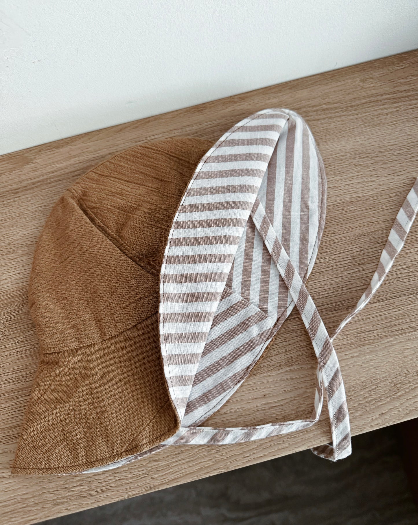 Exclusively hand sewn sunhat (Reversible) | Choco/Stripes