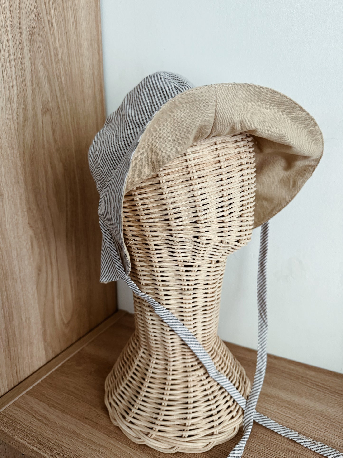 Exclusively hand sewn sunhat (Reversible) | Sand/Stripes