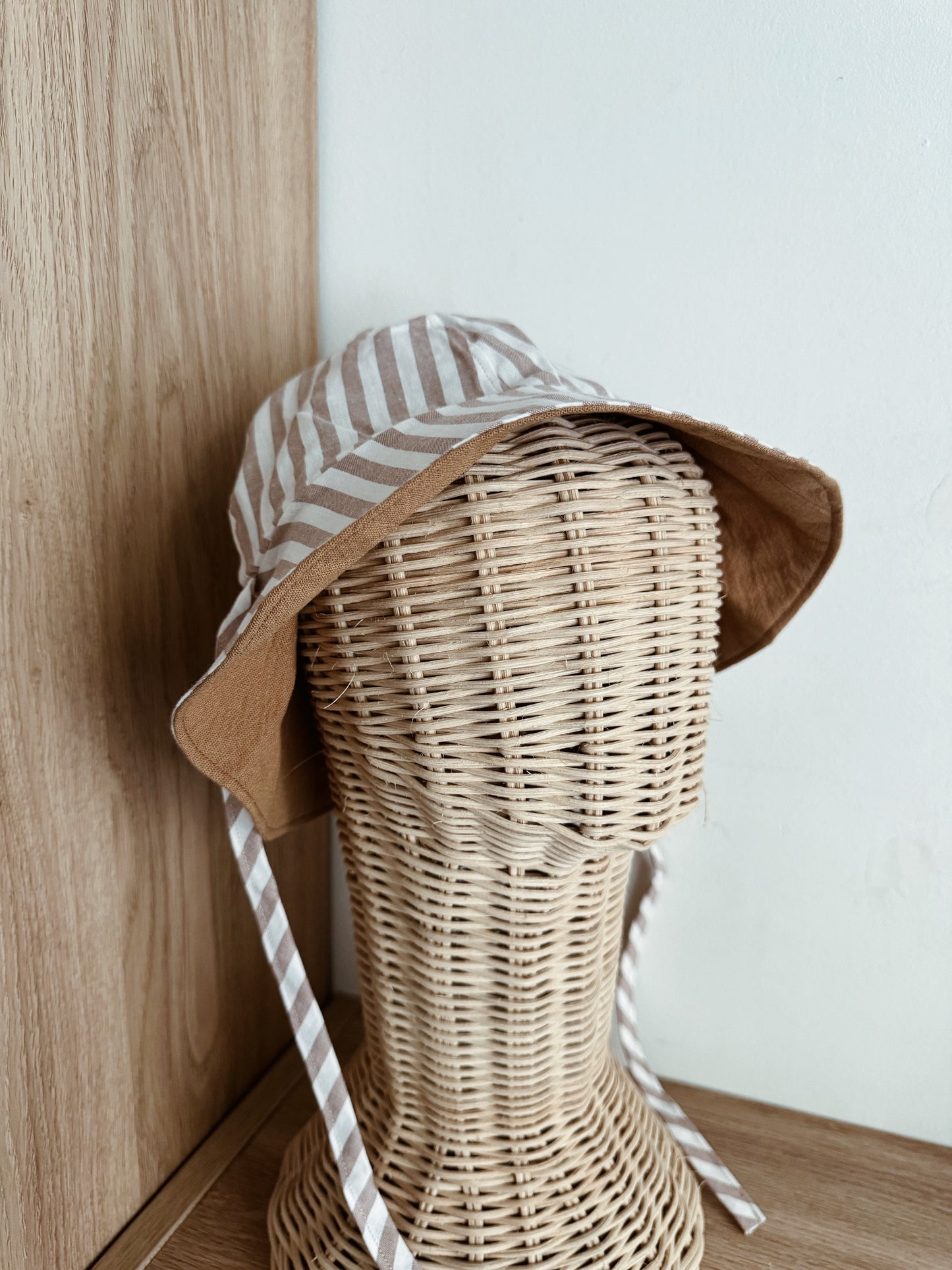 Exclusively hand sewn sunhat (Reversible) | Choco/Stripes